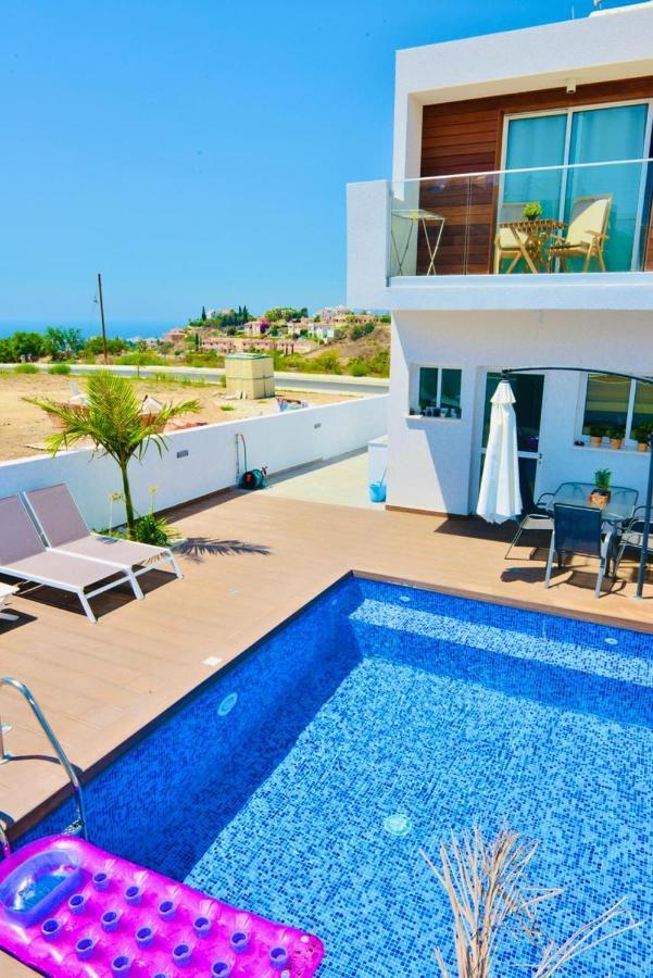 Melanos Residence 2 Bdrm Townhouse With Private Pool Klorakas ภายนอก รูปภาพ